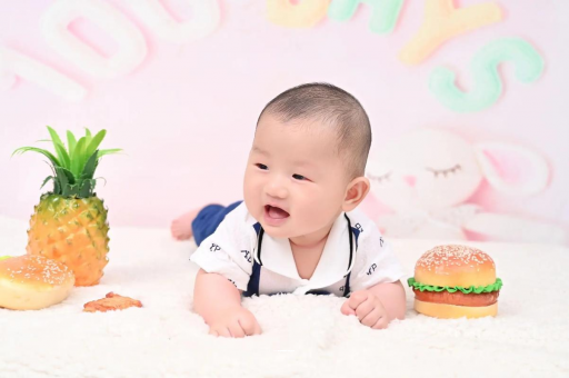 乳山宝宝可以躺着喝奶瓶吗